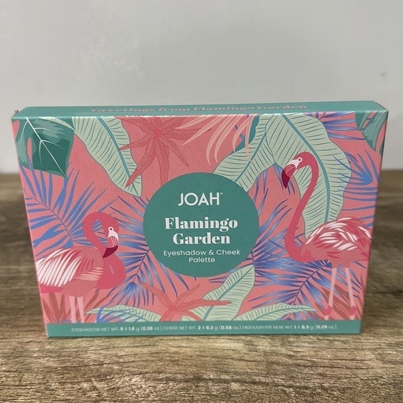 Kiss Joah Flamingo Garden Eyeshadow & Cheek palette - Picture 2 of 10
